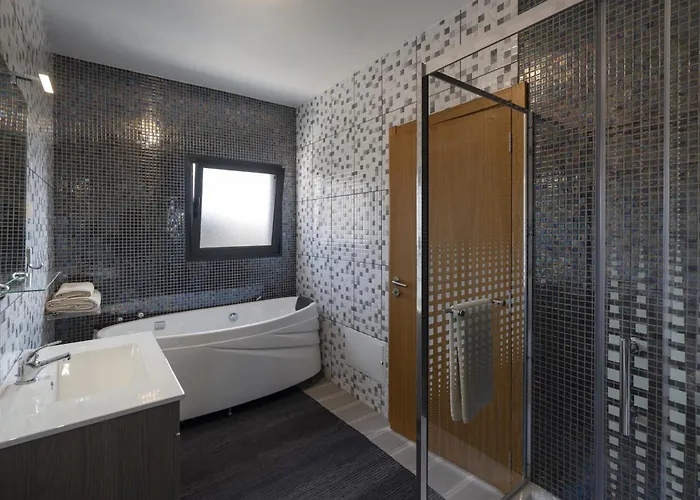 Villa Ourmadeira - Vistaserena Raposeira do Logarinho